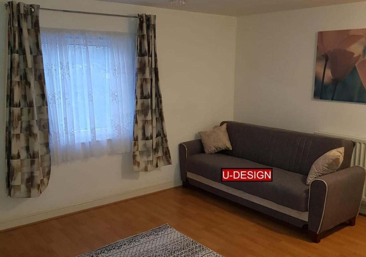 N22 Wood Green Dopamine Londres Extérieur photo